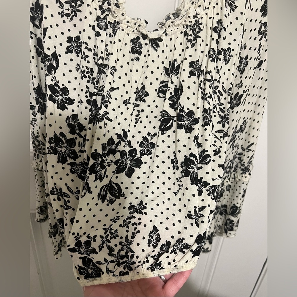Intimately Free People Cream & Black Floral Boho Peasant Blouse Size Small/Med - Picture 8 of 14